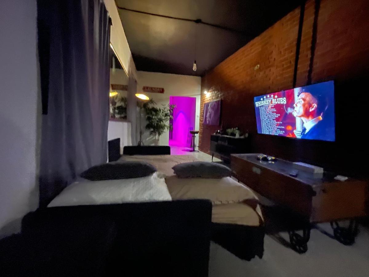 Industrial Cozy Retreat Gzira Apartment Exterior photo