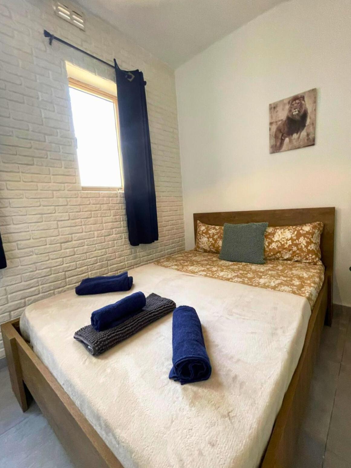 Industrial Cozy Retreat Gzira Apartment Exterior photo