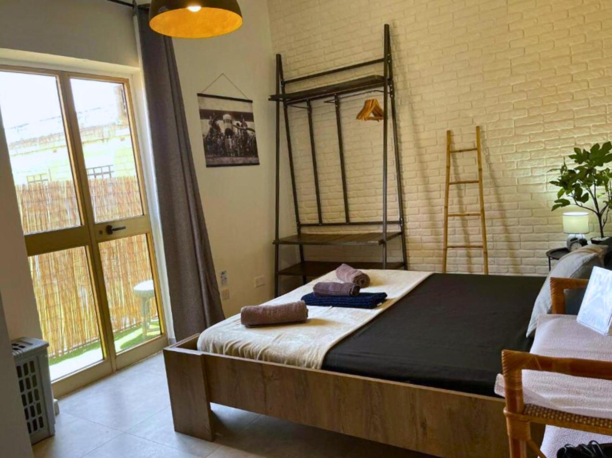 Industrial Cozy Retreat Gzira Apartment Exterior photo